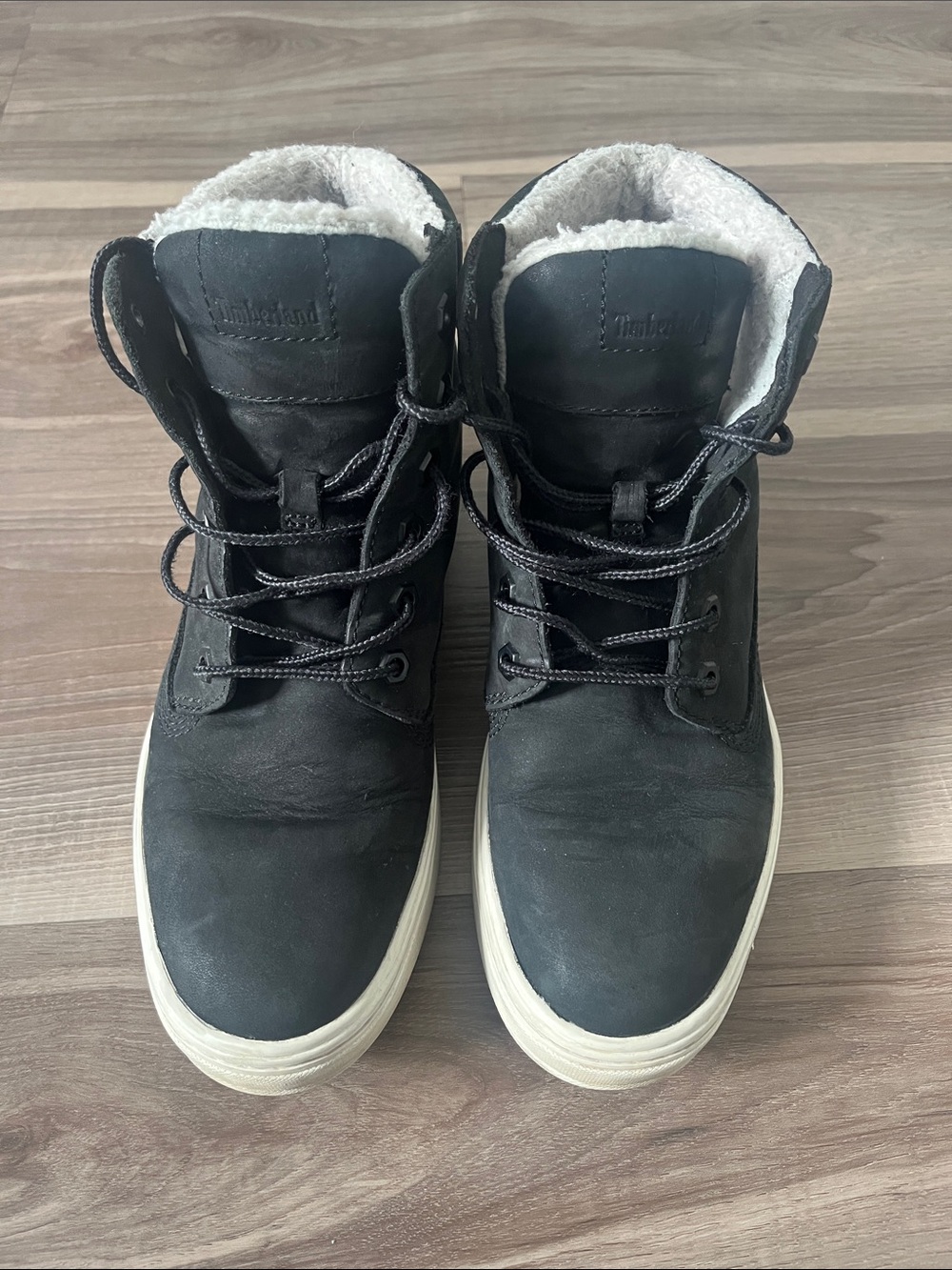 Timberland Black Leather Sherpa-Lined Lace-Up Boots